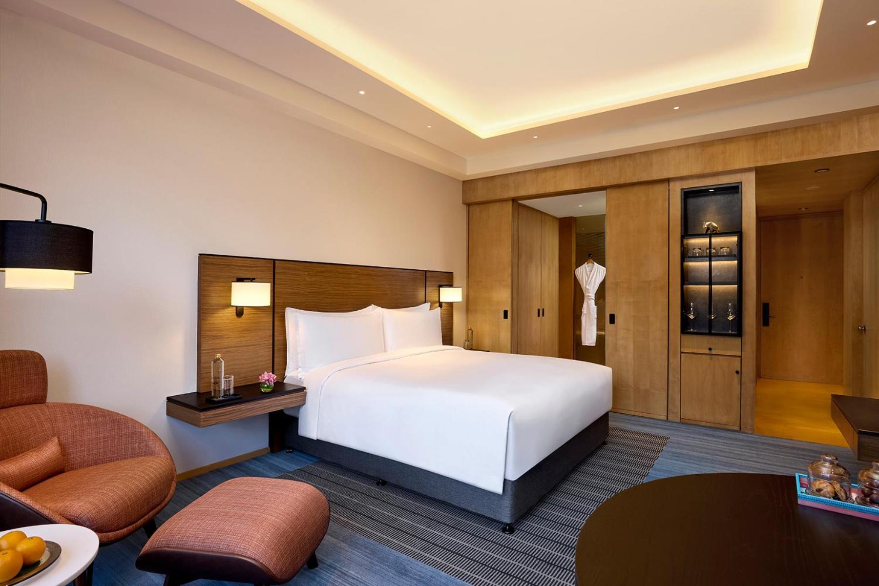 Grand Hyatt Mumbai Hotel And Residences Eksteriør billede Deluxe Room